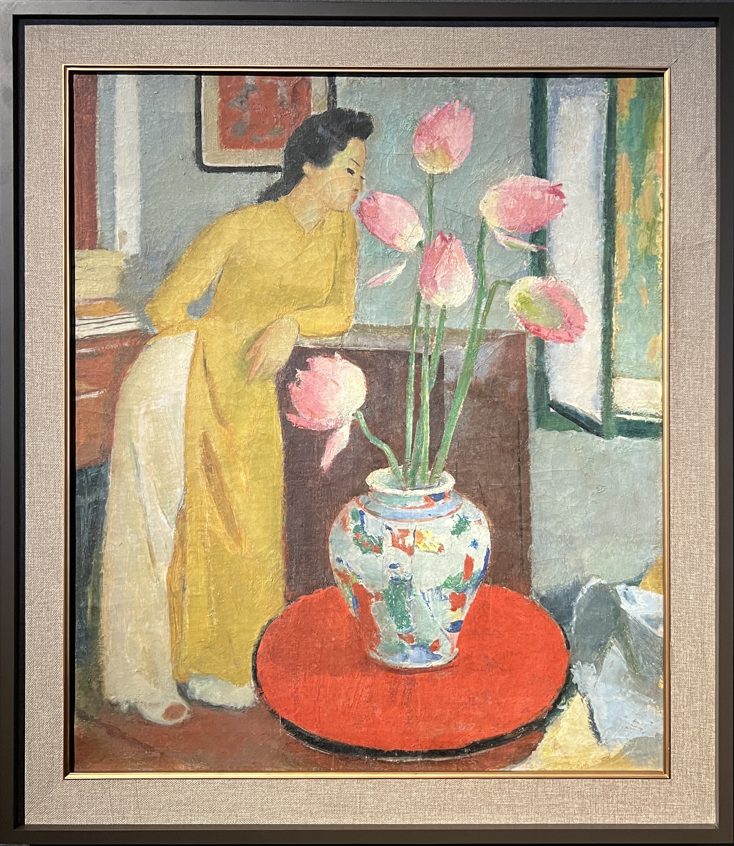 T&aacute;c phẩm &ldquo;Thiếu nữ v&agrave; hoa sen&rdquo; (1944) Sơn dầu. K&iacute;ch thước: 90x75cm.