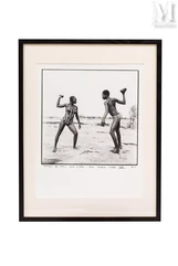 Malick SIDIBÉ (1936-2016)-Combat des amis avec pierres, 1976-2011-img1