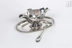 Saucière navette en argent à plateau attenant,-en argent-img1