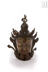 NEPAL, XXe siecle-Tête de Tara en bronze-img1