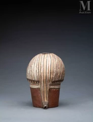 Vase à aspersion rituelle--img1