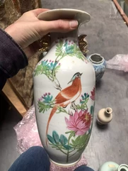 CHINE, XXe siècle-Vase en porcelaine bleu blanc-img1