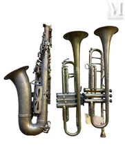 FOND D'UN LUTHIER *Sur désignation-Saxophone et trompettes-img1