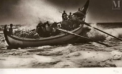 Jean DIEUZAIDE (1921-2003)-Portugal, canot au départ de la plage … 1954-img1