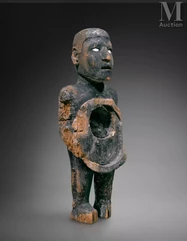 Statue de jeune homme--img1